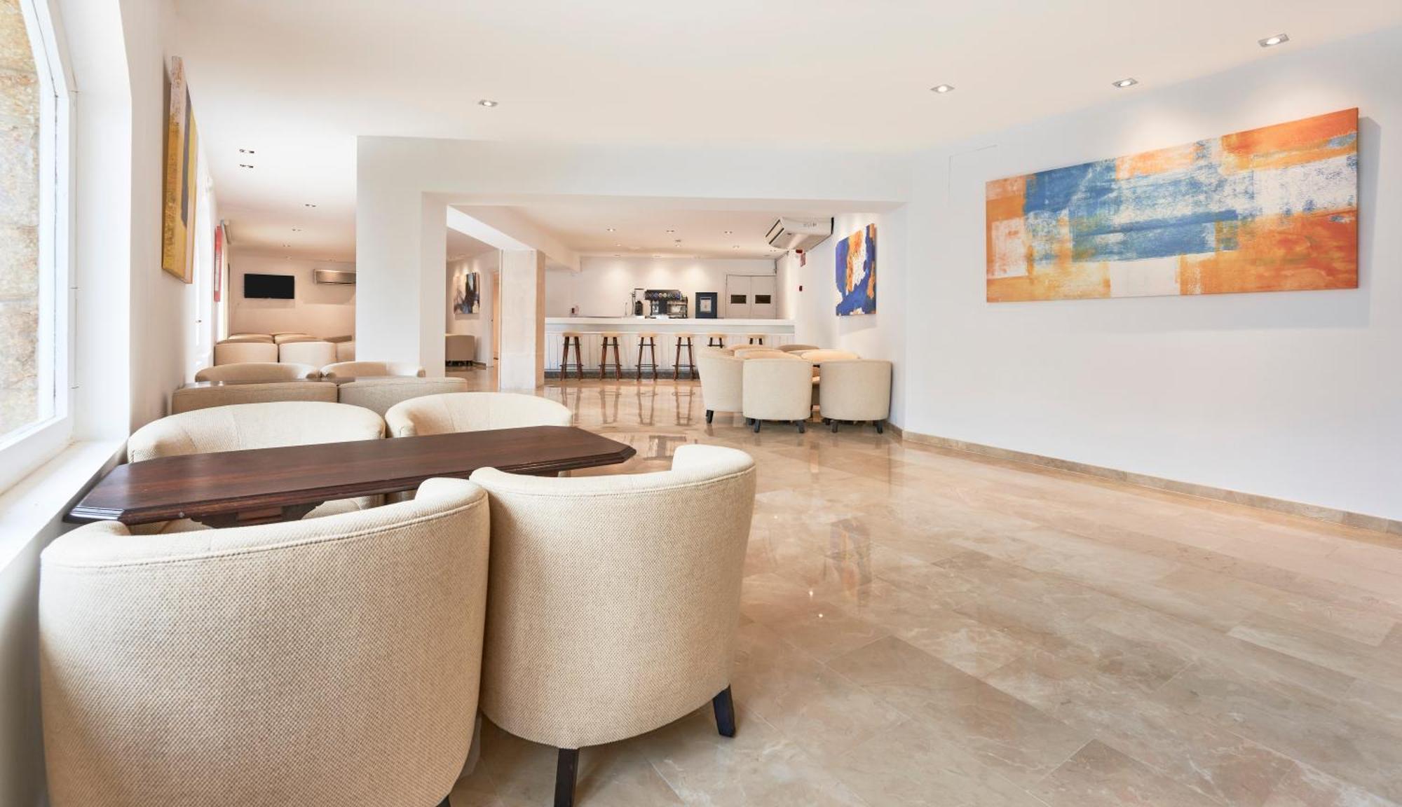 Globales Simar Hotel Cala San Vicente  Luaran gambar